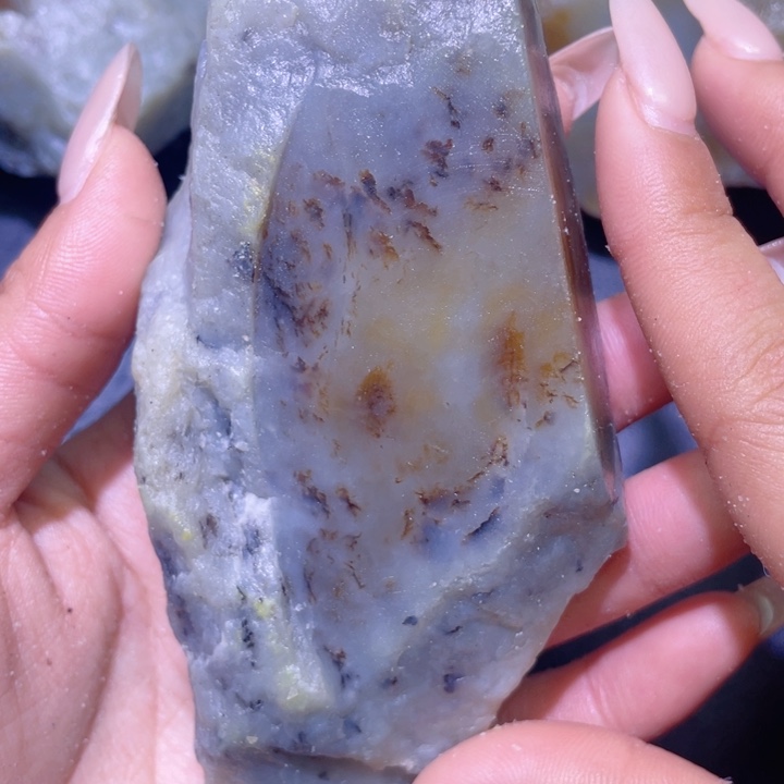 和田玉未镶嵌珠宝半成品