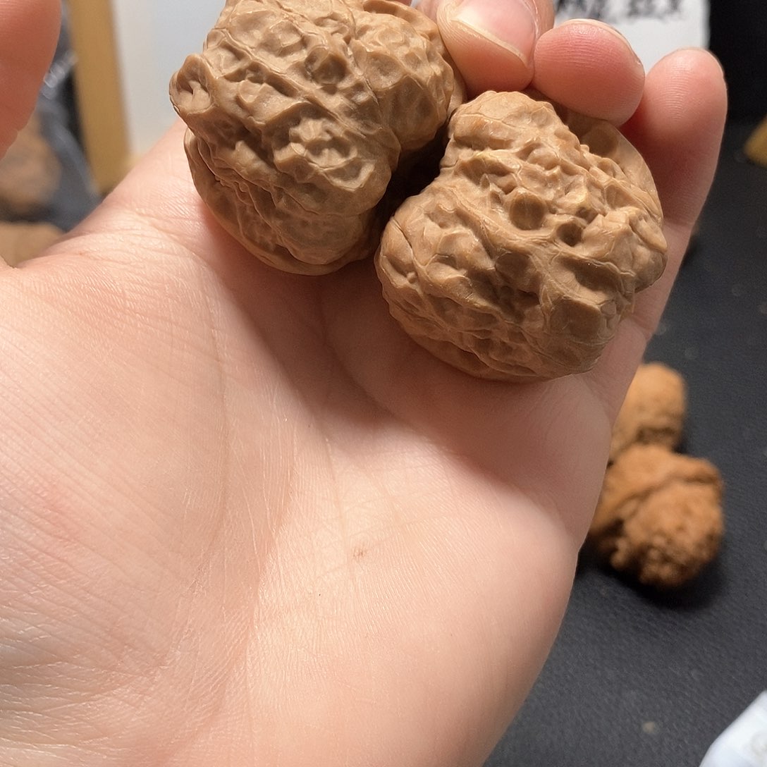 文玩核桃把件蛤蟆