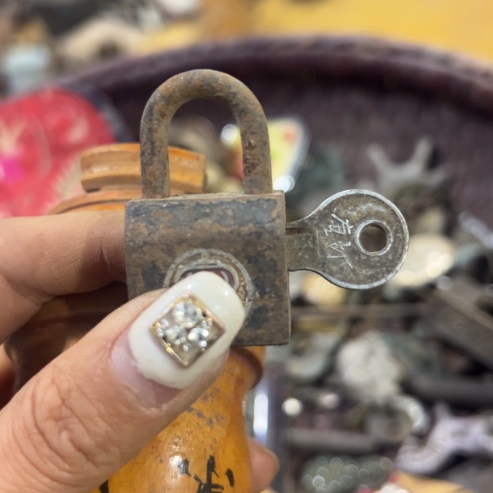 寒***石啦咯啦咯啦咯啦咯