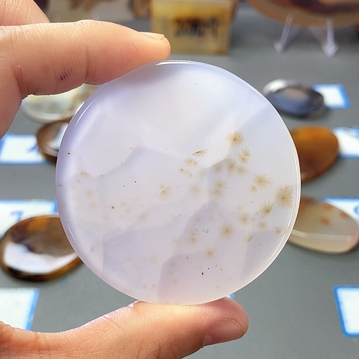 玛瑙/玉髓未镶嵌珠宝半成品