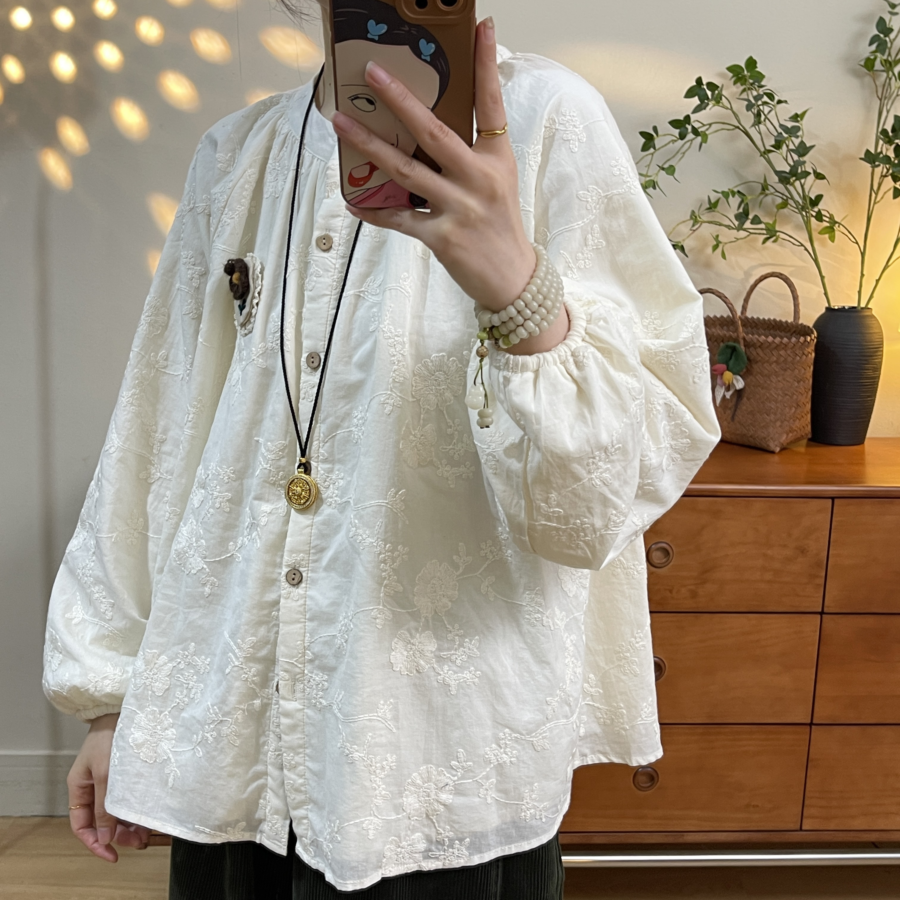 see U自制日系田园风加绒蕾丝衬衫 文艺百搭加绒加厚长袖蕾丝上衣