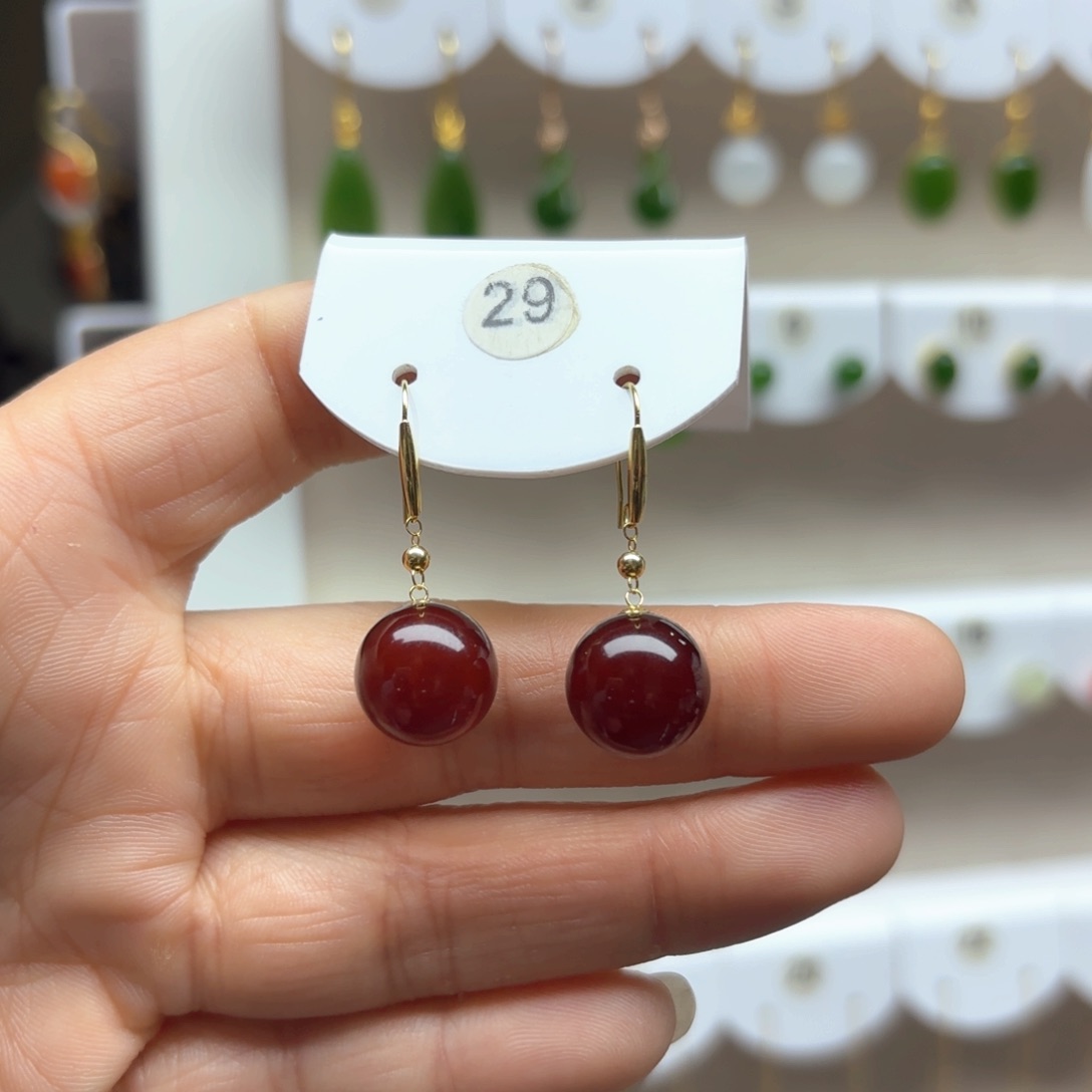 血珀耳饰18K金镶嵌血珀