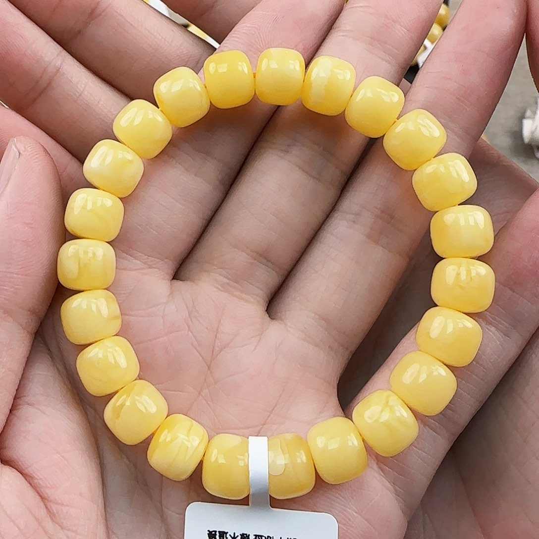 琥珀裸石未镶嵌蜜蜡