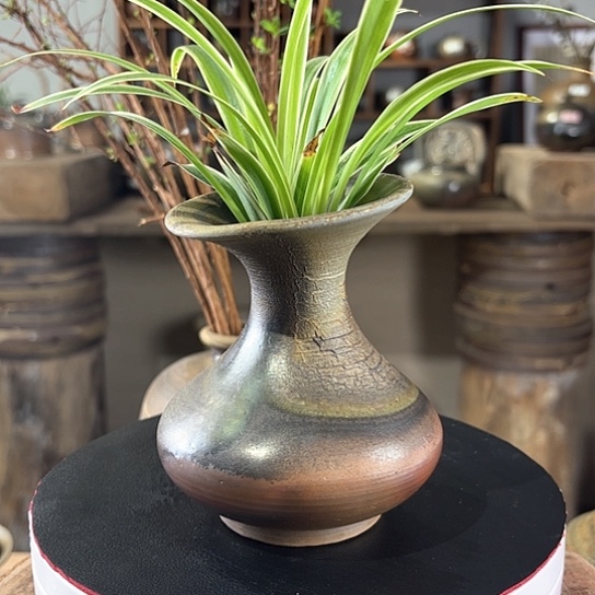 柴烧裸烧窑变迎客瓶橘皮肌理