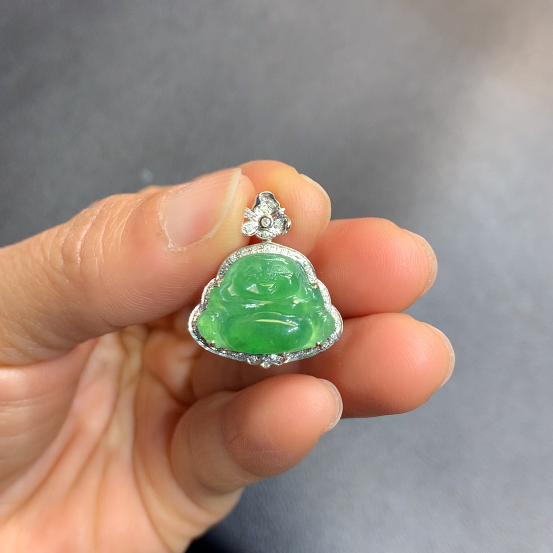 翡翠吊坠(不含链)18K金镶嵌