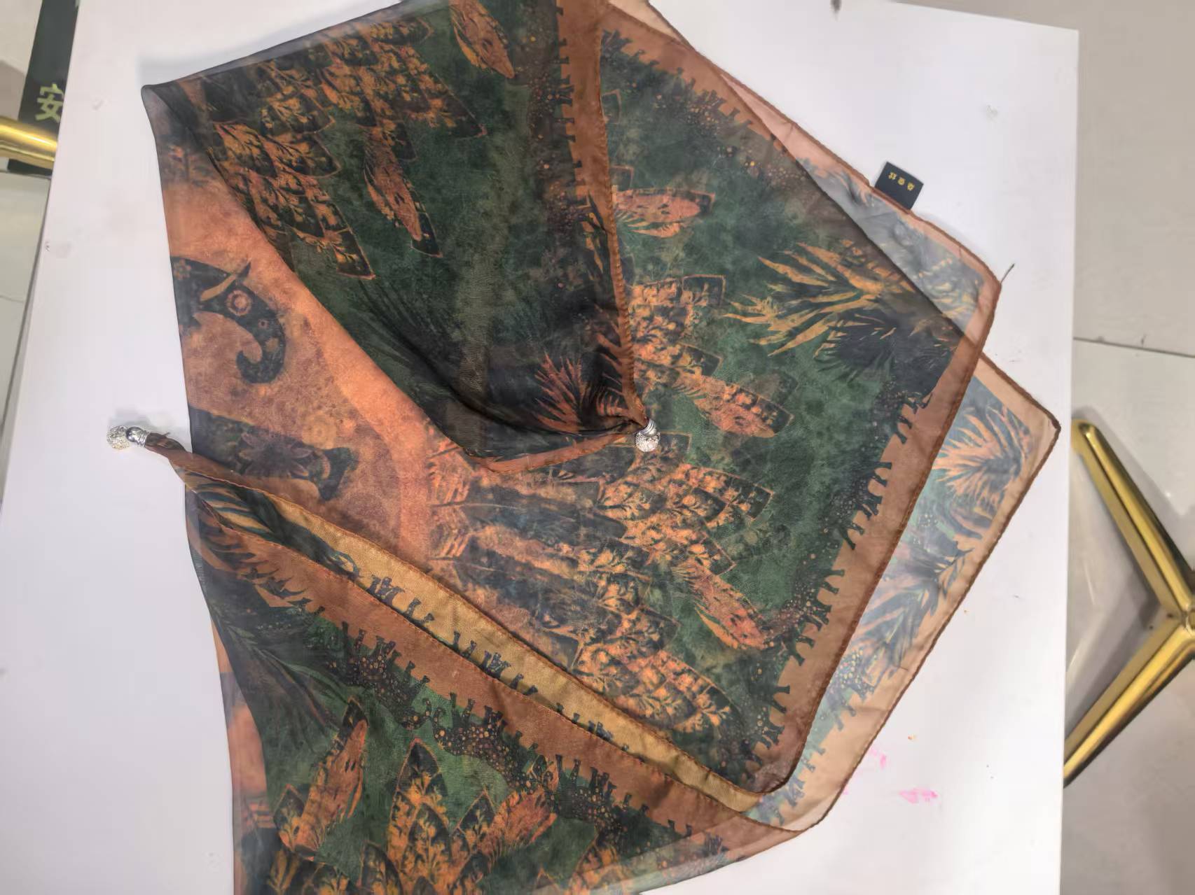 F001 薯莨纱磁吸扣方巾 70*70 百搭围巾丝巾披肩通用