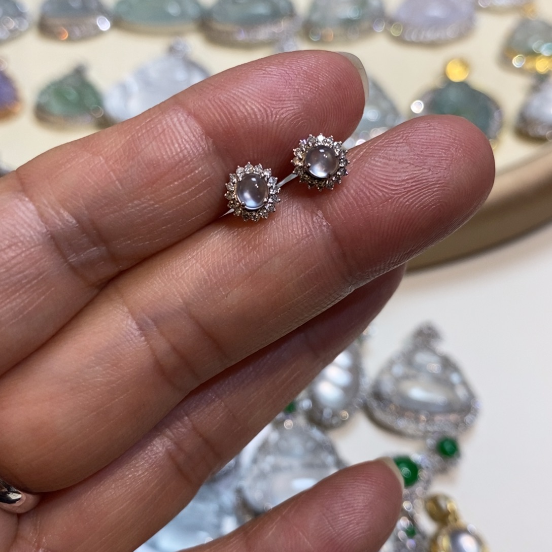 翡翠18K金镶嵌吊坠(不含链)耳饰