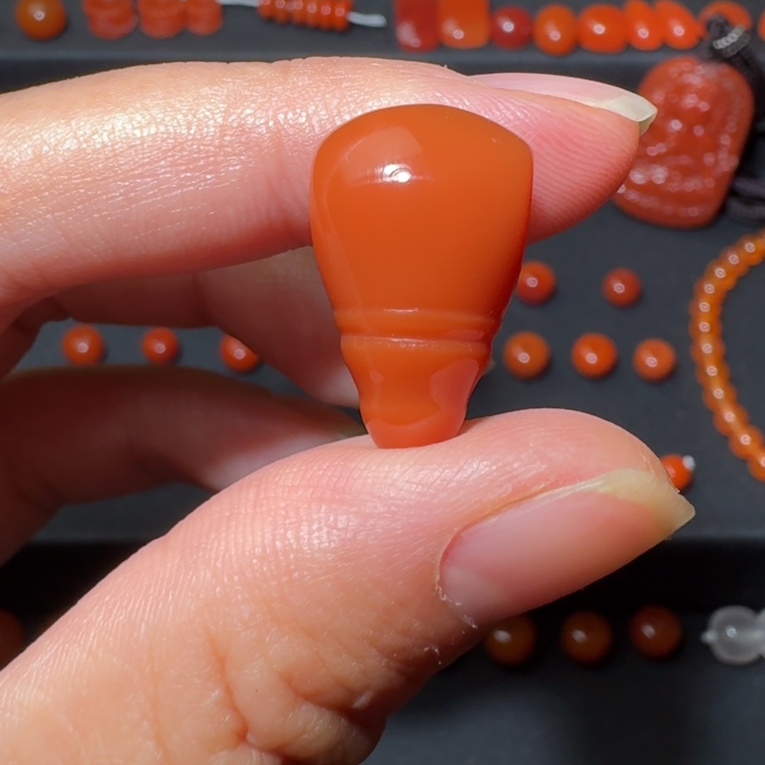 南红玛瑙未镶嵌满肉柿子红三通13