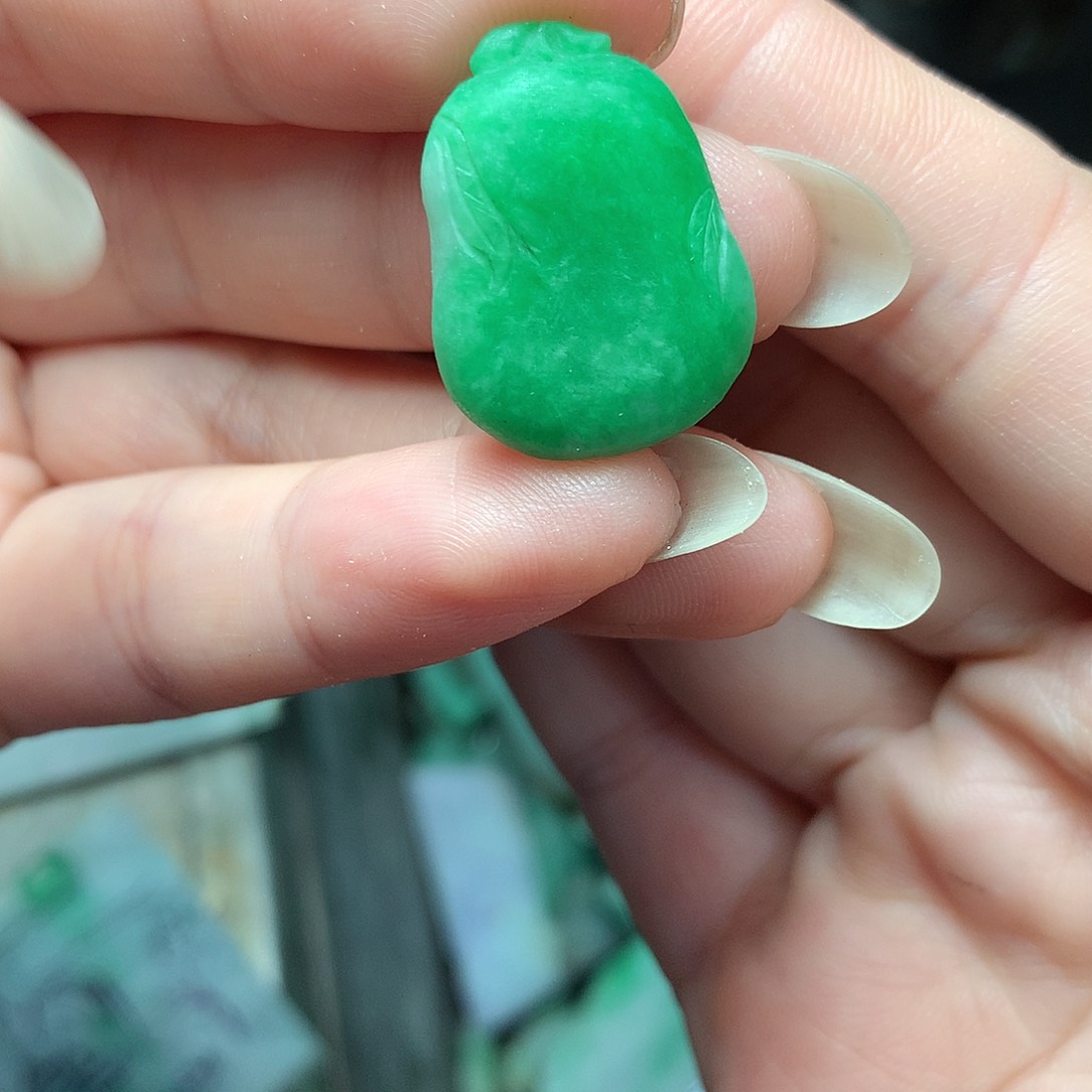 未镶嵌定制翡翠翡翠