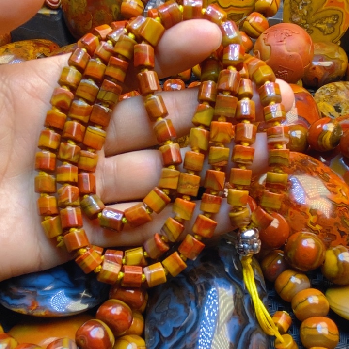 未镶嵌颈饰玛瑙/玉髓