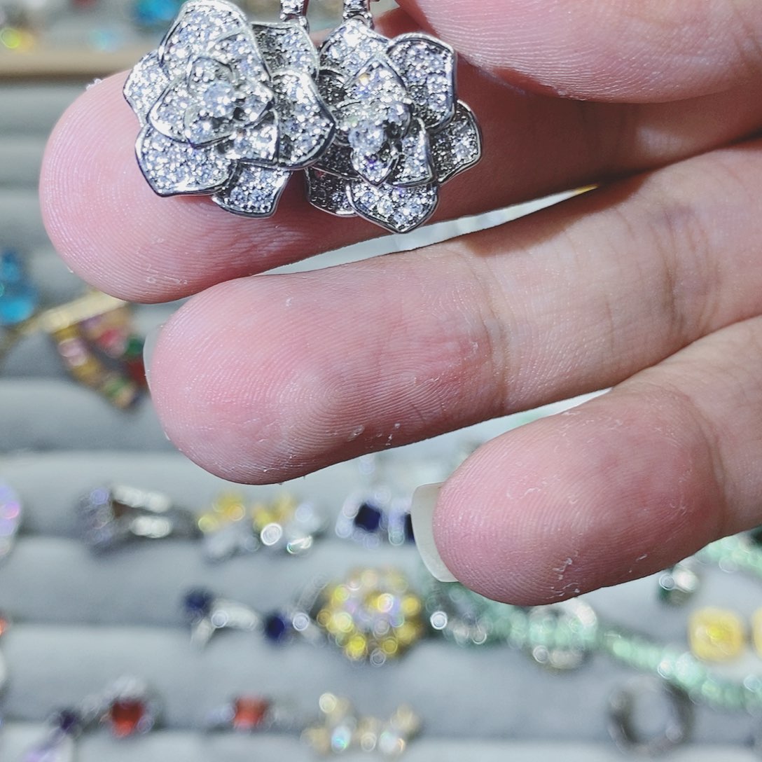 【闪购商品】水晶戒指银S925镶嵌