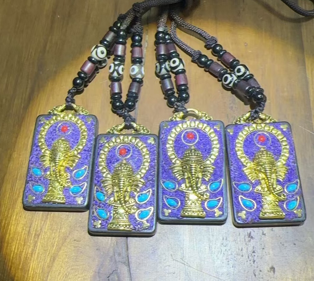 江江推荐-唐卡藏区象牙牌TK0084