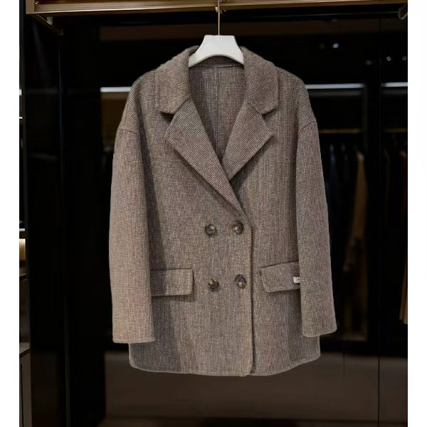 S胸110长67高级双排扣显贵格纹西装版型毛呢外套 4060