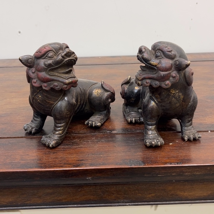 铜威县青拙杂货铺摆件