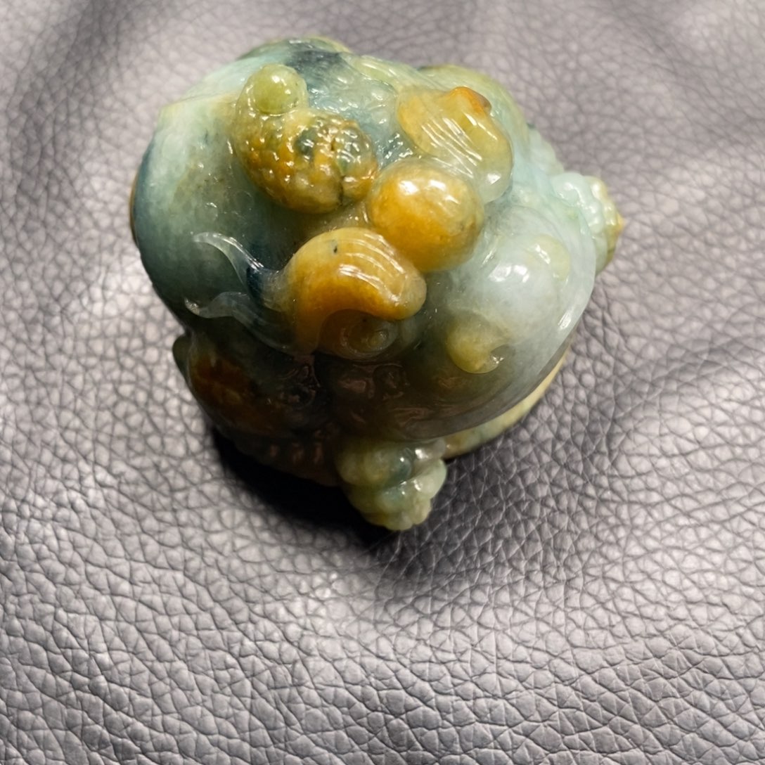 翡翠把件未镶嵌初*特色翡翠手把件