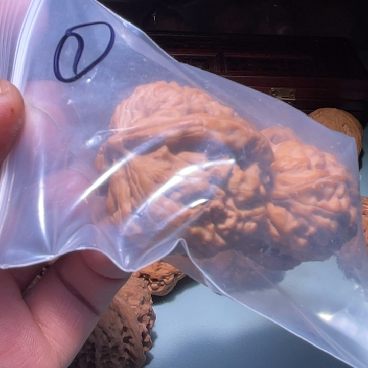 陈***°吊坠文玩核桃1呃呃呃