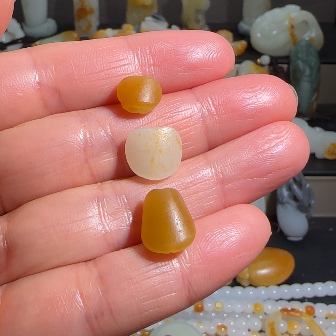 峰***3和田玉未镶嵌颈饰