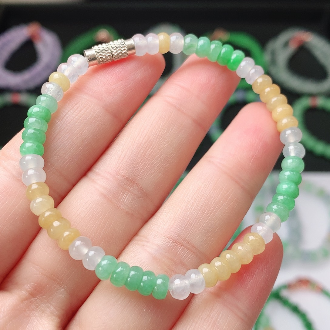 翡翠未镶嵌手链翡翠