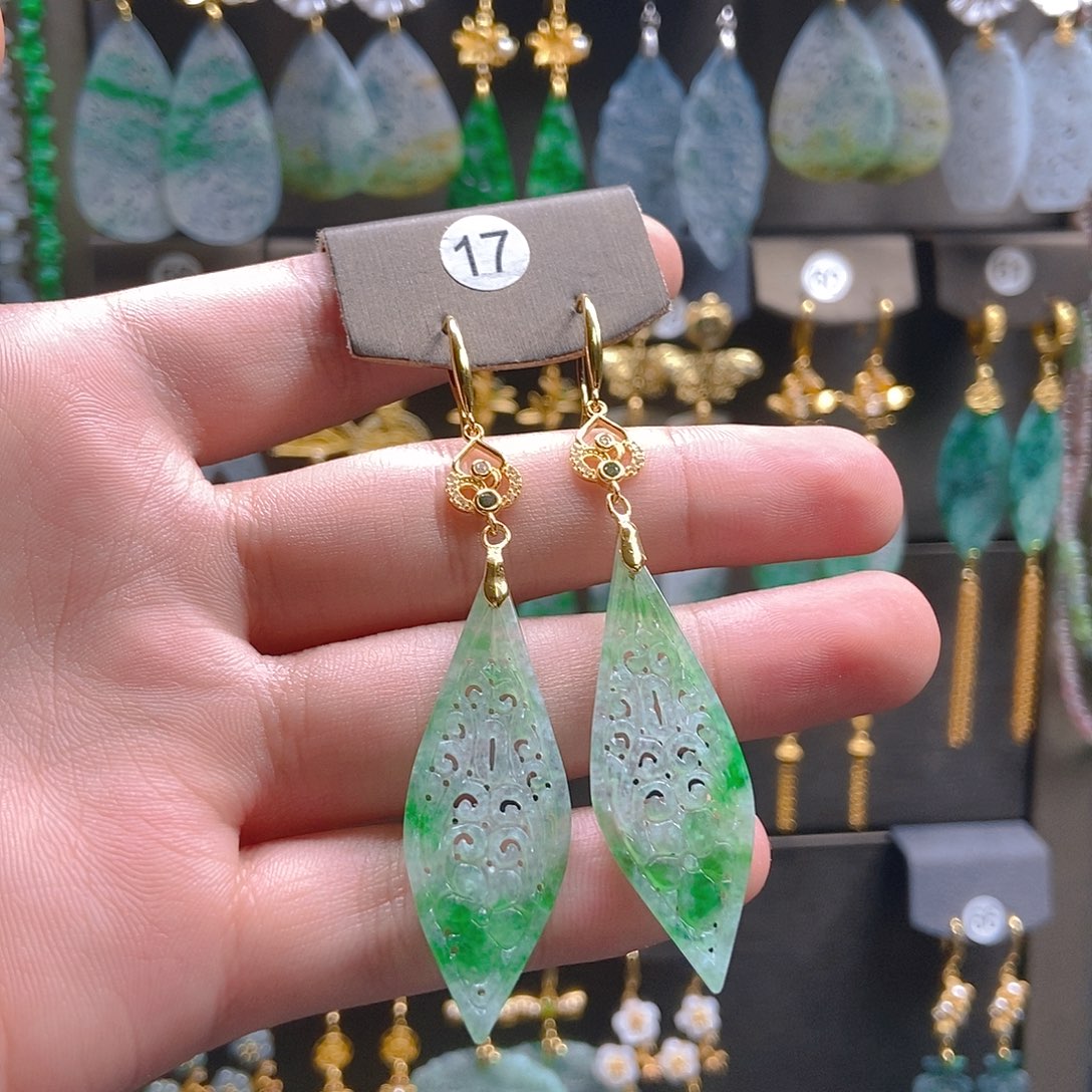 翡翠未镶嵌耳饰翡翠