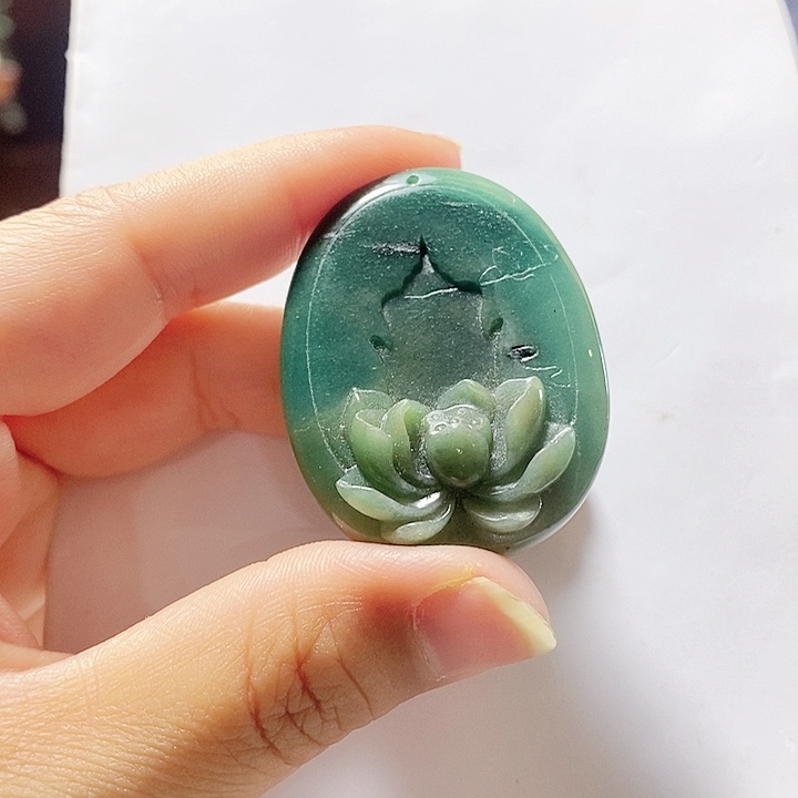 密玉（石英质玉）未镶嵌颈饰