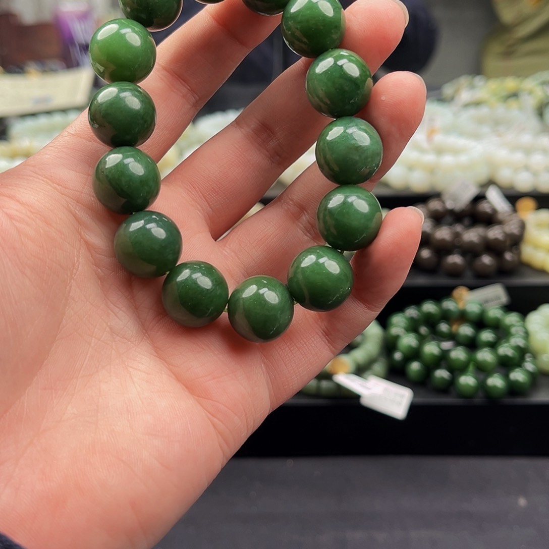 和田玉手串未镶嵌