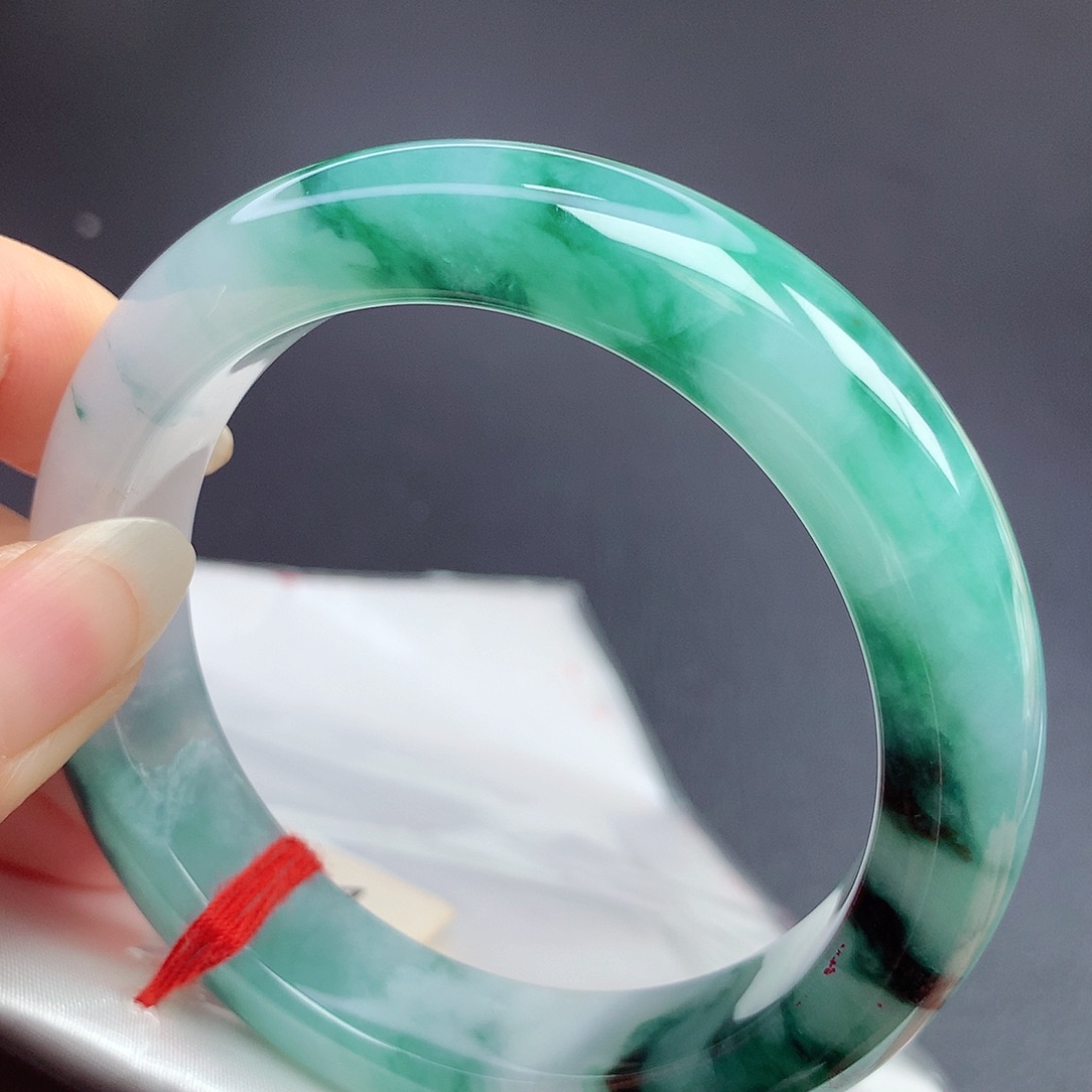 翡翠未镶嵌手镯56.6圈口