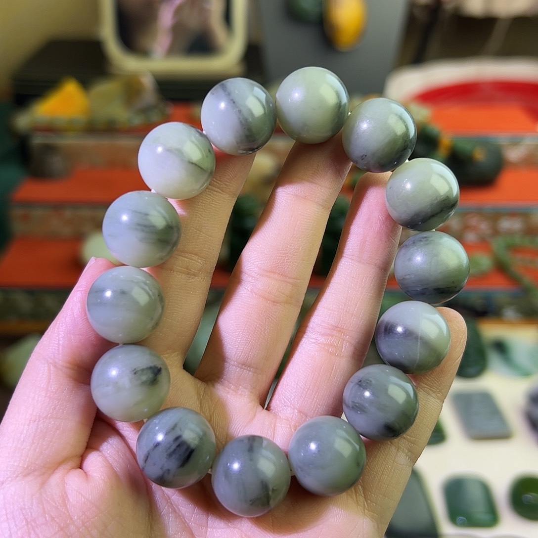 和田玉手链未镶嵌u****k