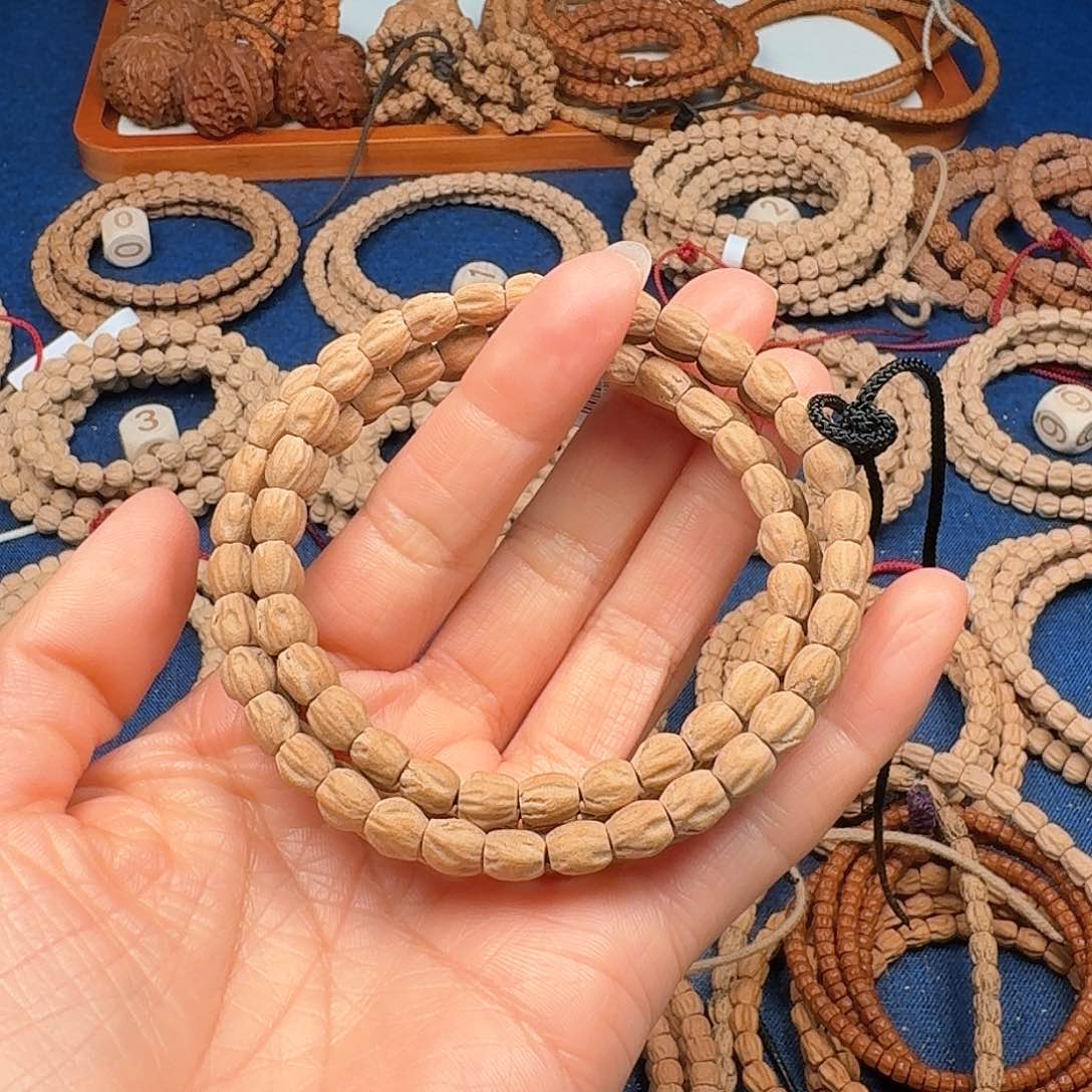 柏香籽/百香籽吊坠