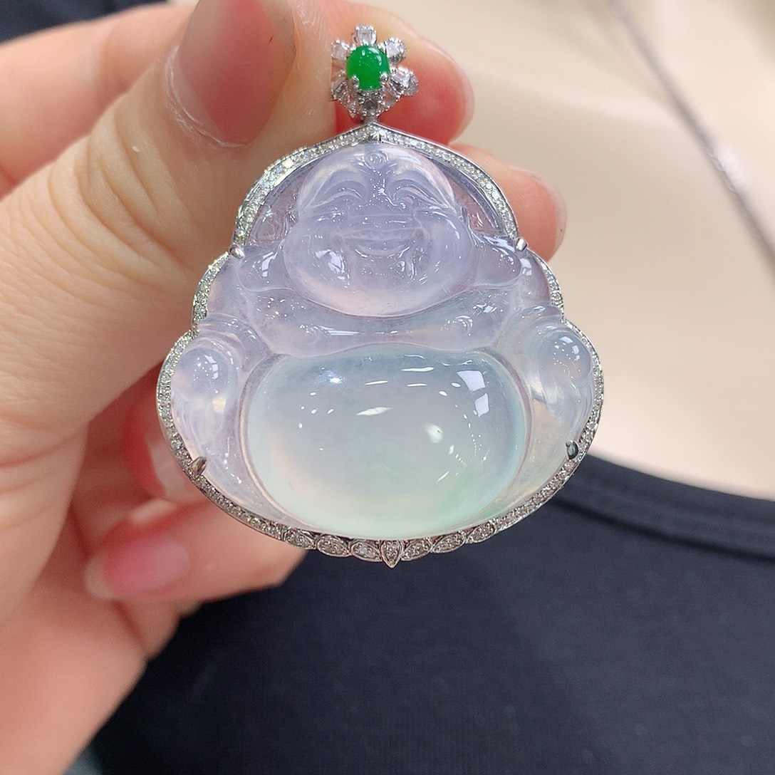 翡翠18K金镶嵌颈饰佛公