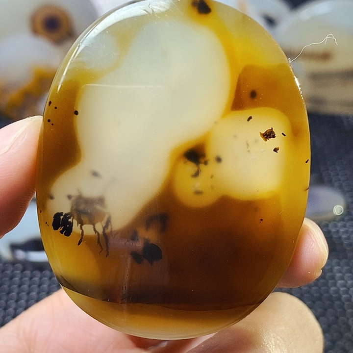 玛瑙/玉髓未镶嵌珠宝半成品