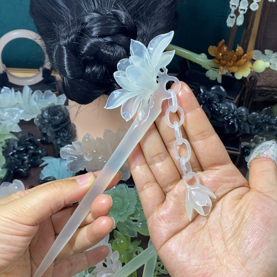 蜜***儿蛇纹石玉未镶嵌发饰