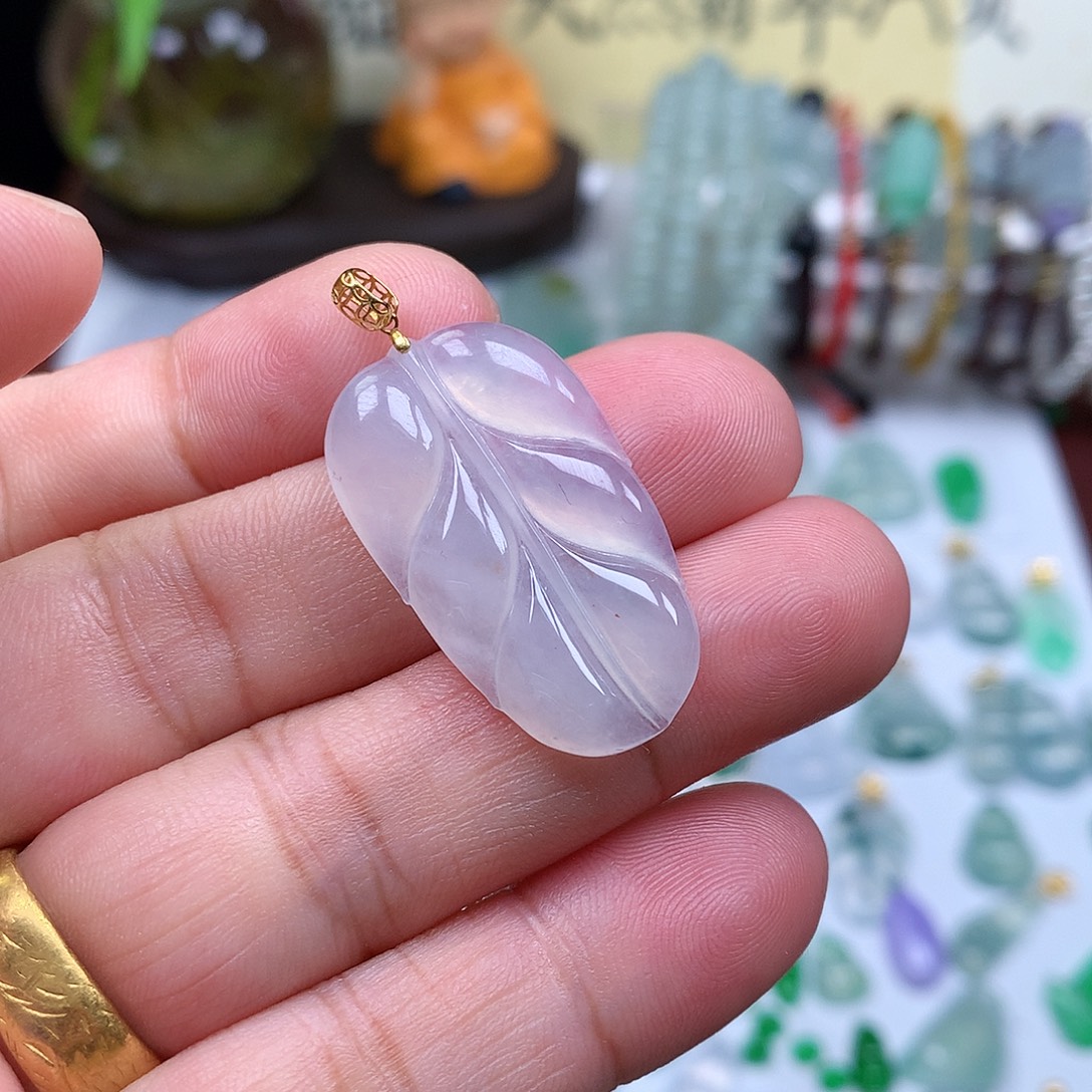 翡翠裸石18K金镶嵌缅甸天然A货翡翠冰种叶子