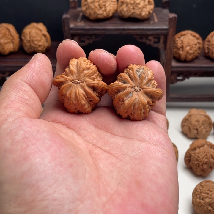 核桃手串/手链L**?白狮子35