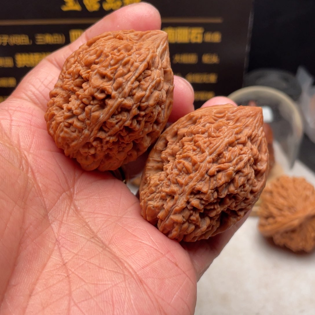 文玩核桃把件36尺有修大蒜头