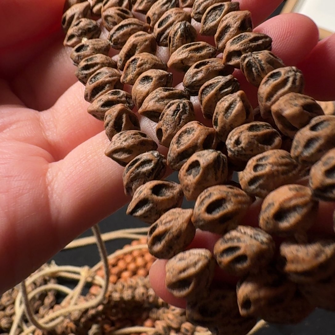 清***冽柏香籽/百香籽吊坠