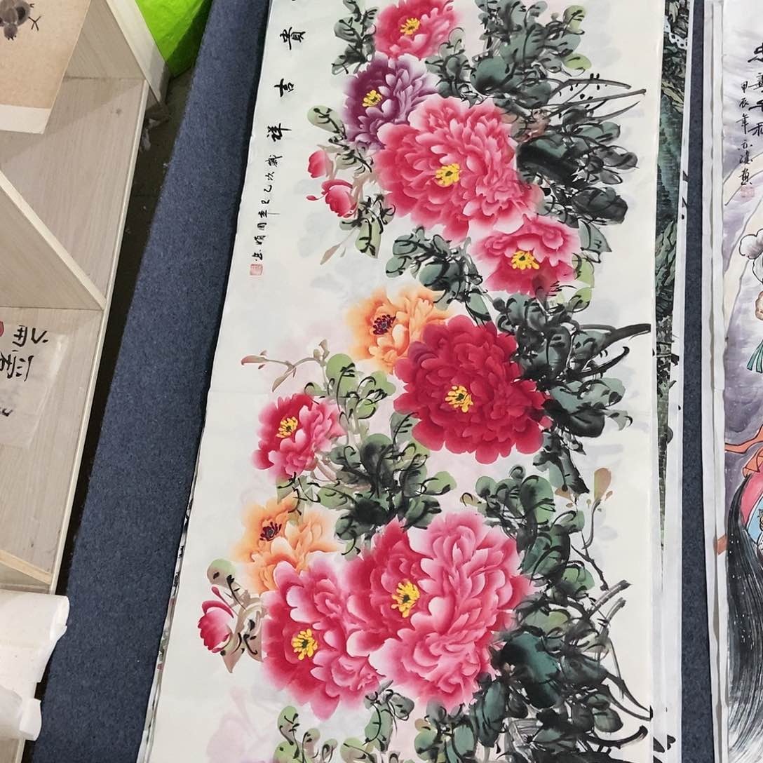 国画小六尺牡丹一副