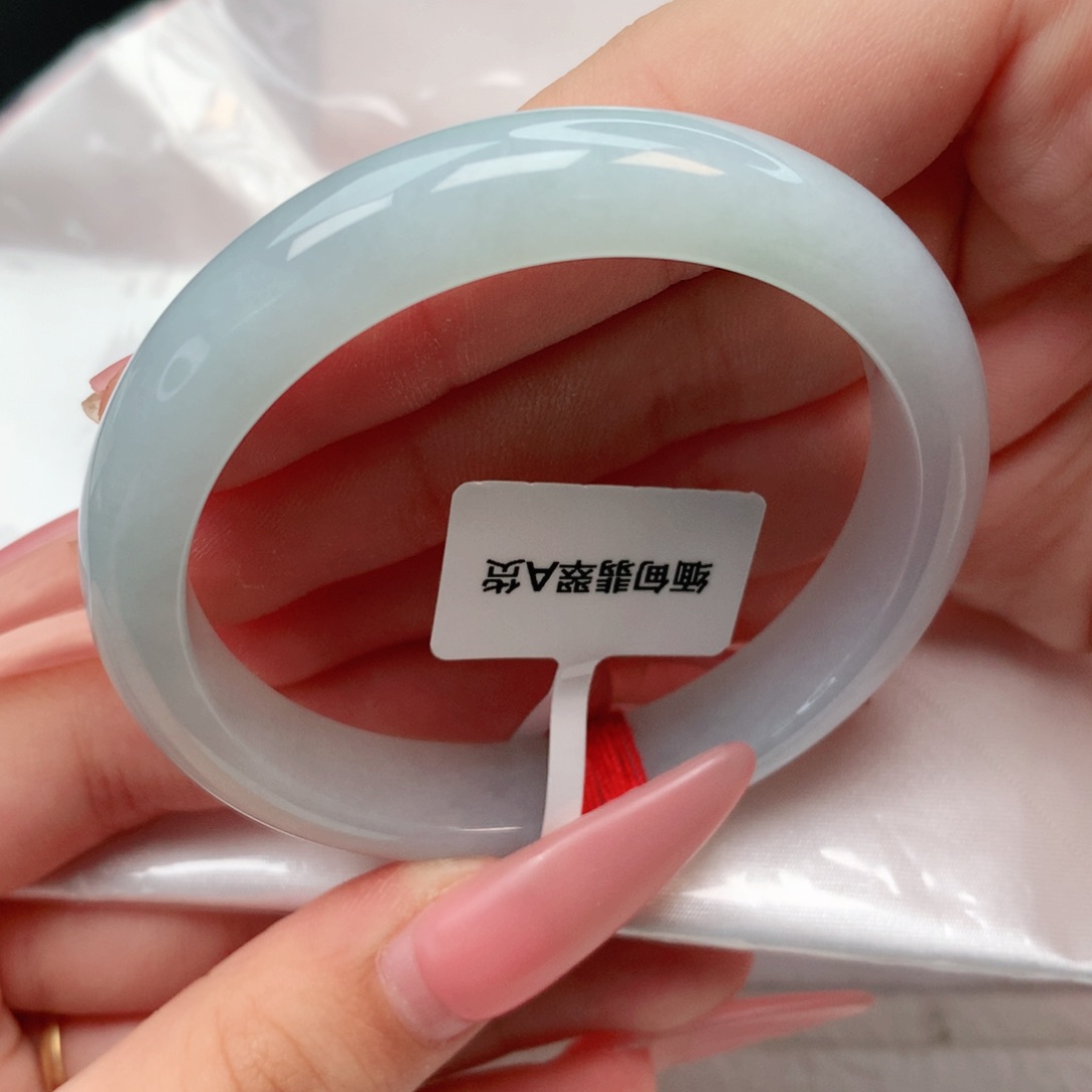 未镶嵌手镯翡翠正圈52