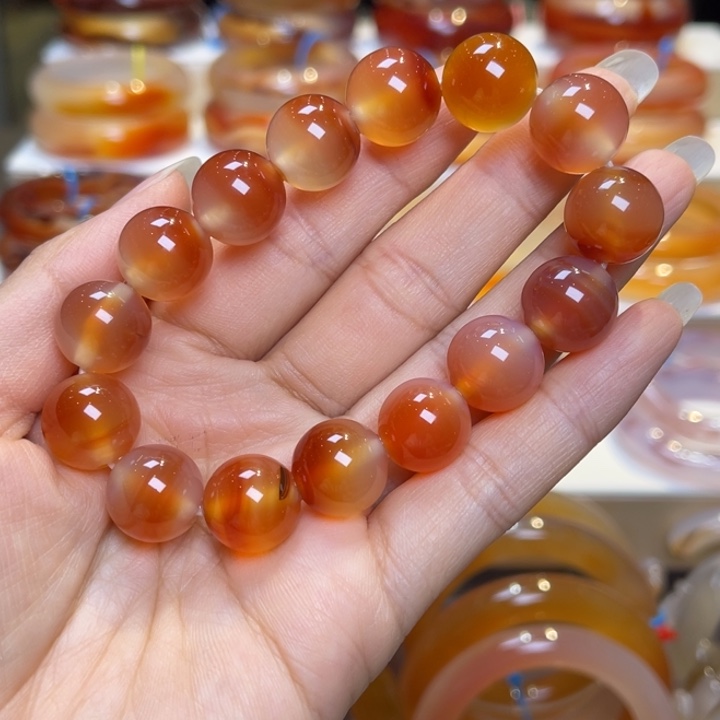 玛瑙/玉髓手镯未镶嵌