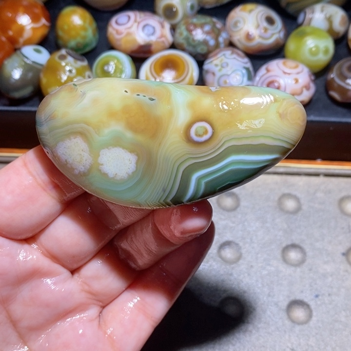 未镶嵌玛瑙/玉髓珠宝半成品103