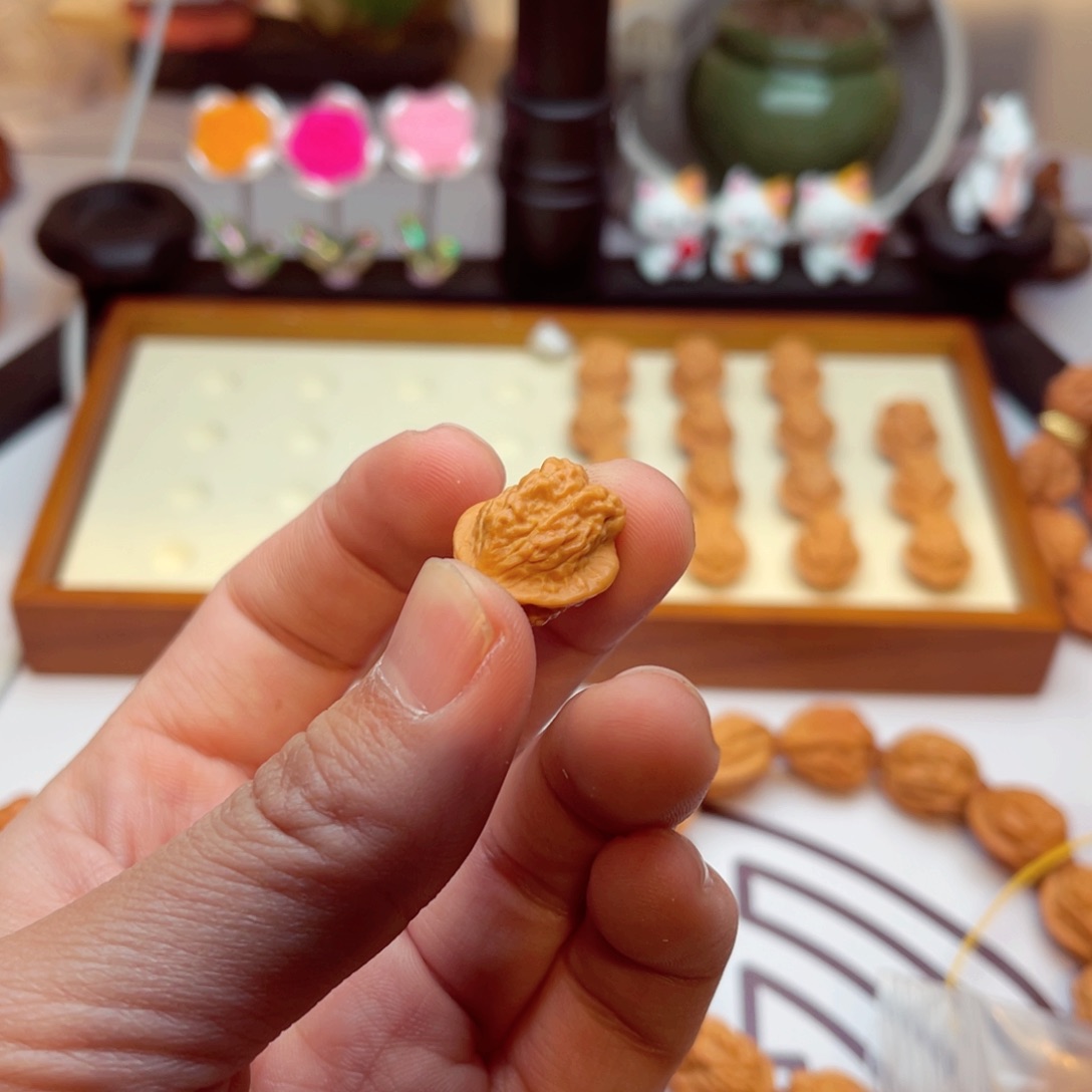 文玩核桃手串小***^蛤蟆头