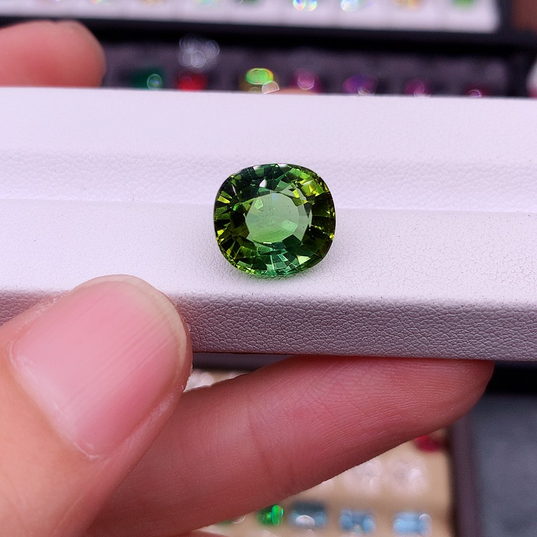 碧玺珠宝半成品未镶嵌