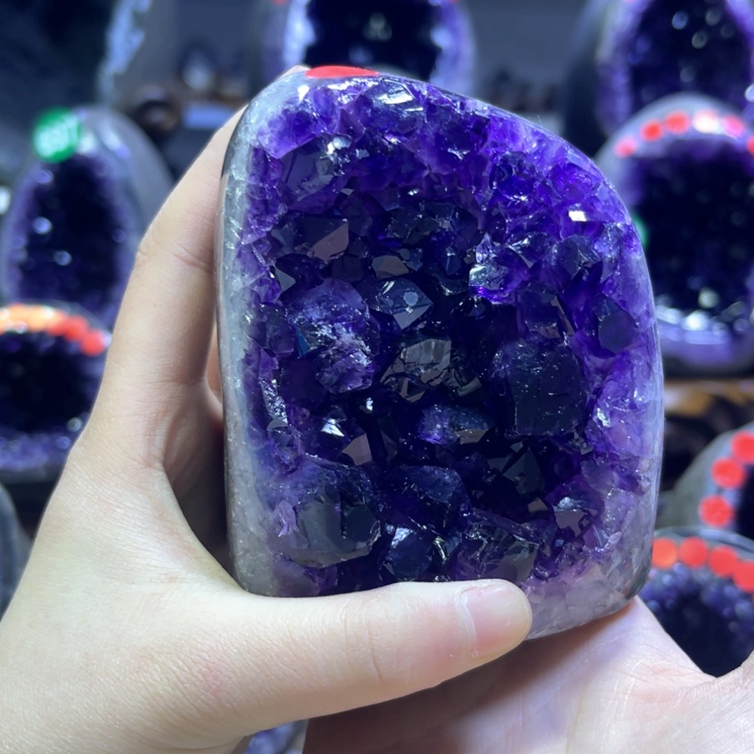 紫晶摆件未镶嵌紫水晶