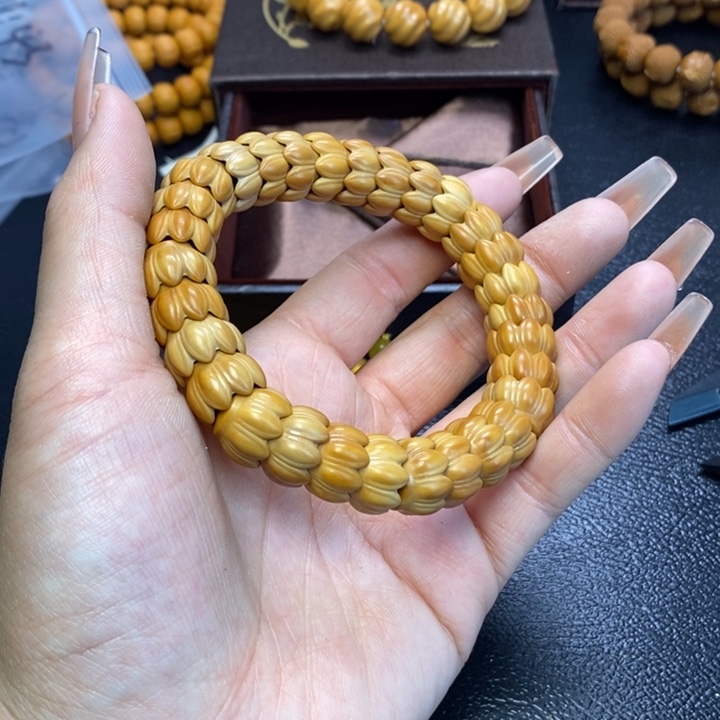 猴头核桃吊坠高*梁猴头