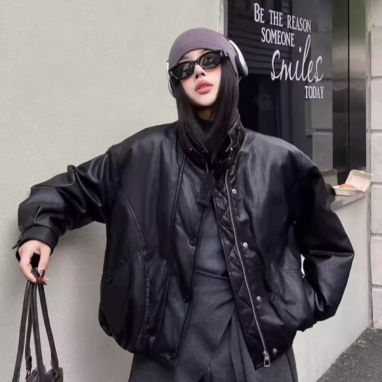1359复古皮衣羽绒服女短款时尚百搭立领防水保暖鸭绒内里外套