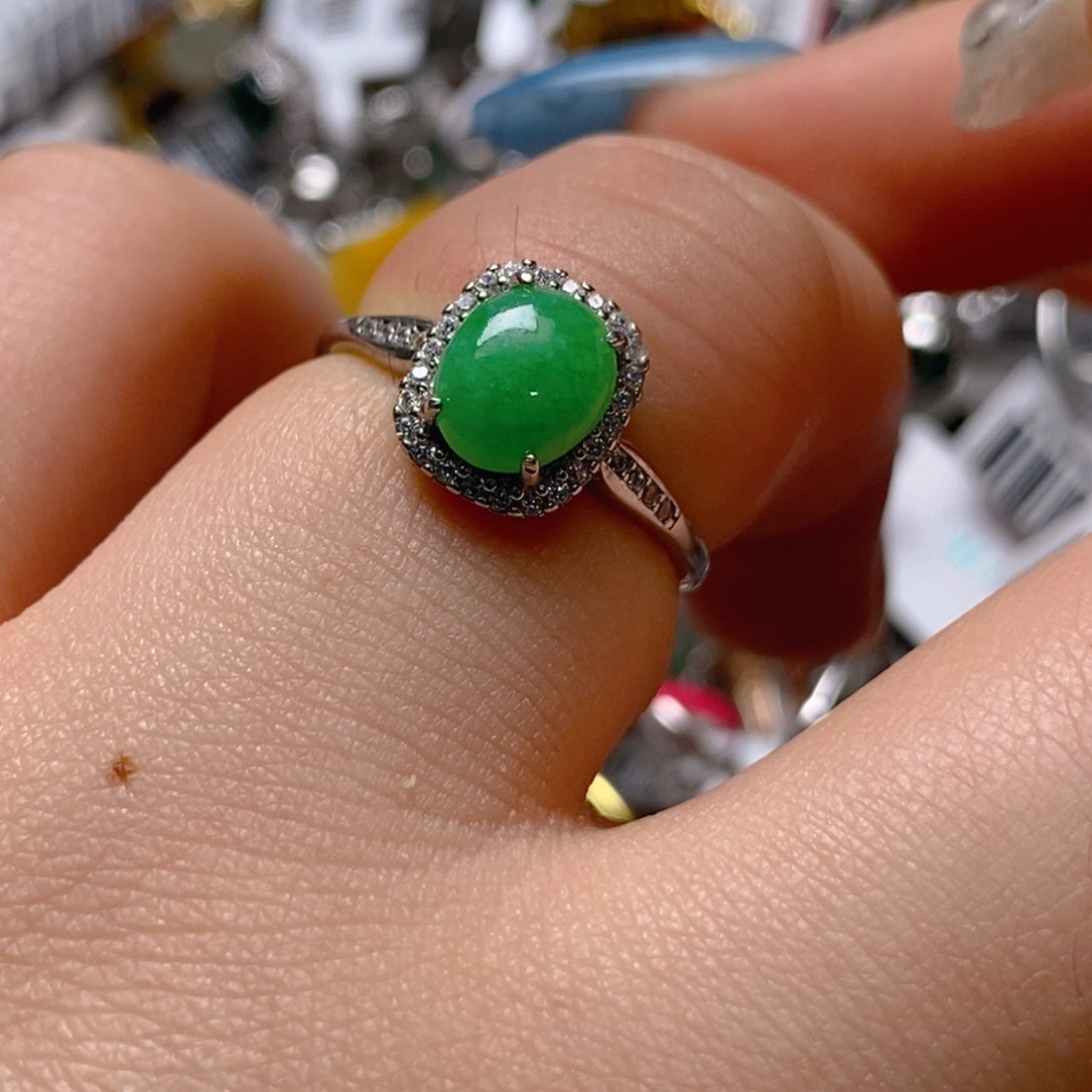 银S925镶嵌戒指翡翠百内无证书