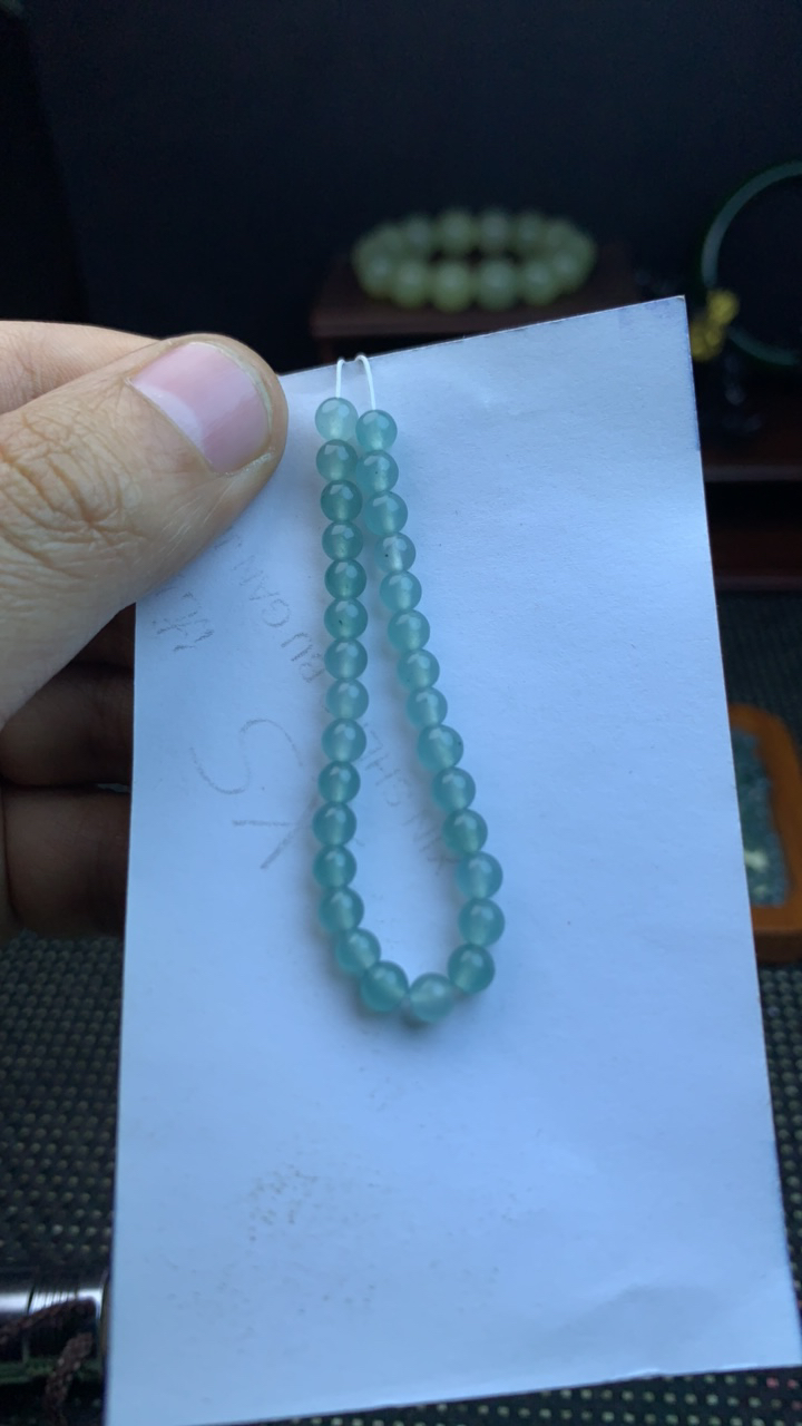 天然翡翠A货老蓝水4.5mm55颗