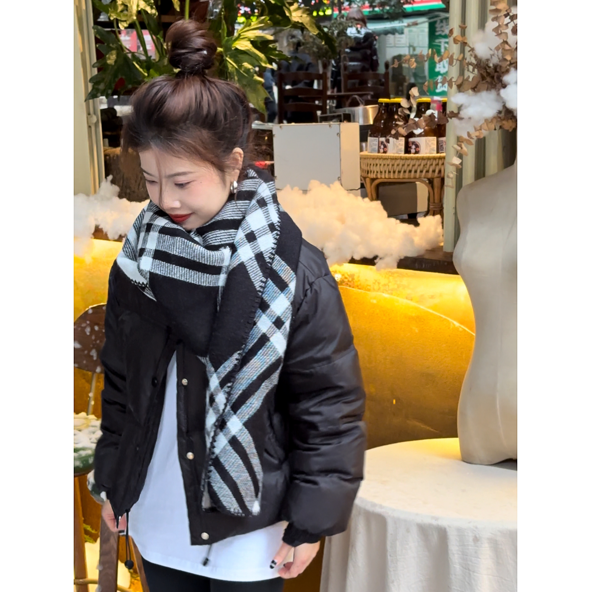 【云朵泡芙】H2403小个子定制2024新款保暖羽绒服冬季短款肯豆服