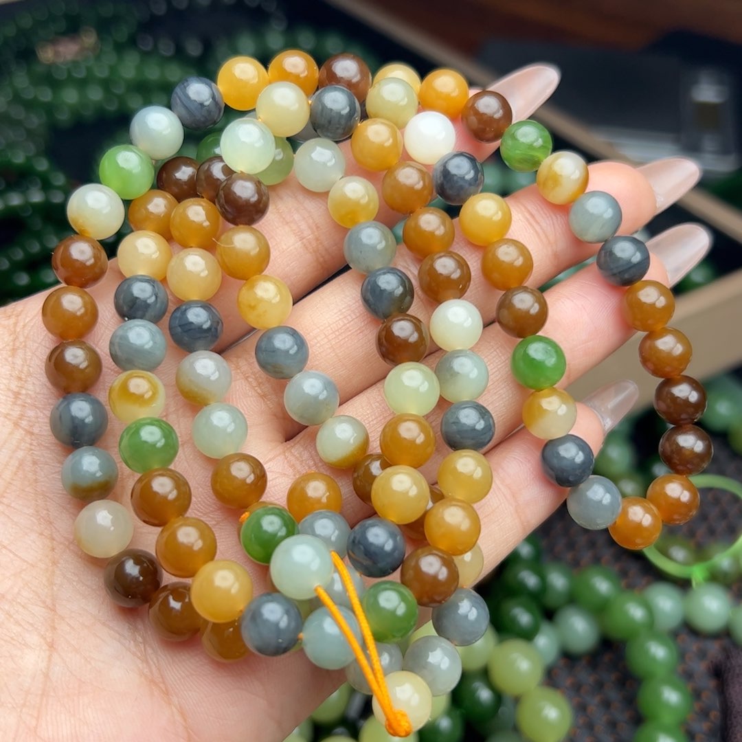 和田玉吊坠未镶嵌