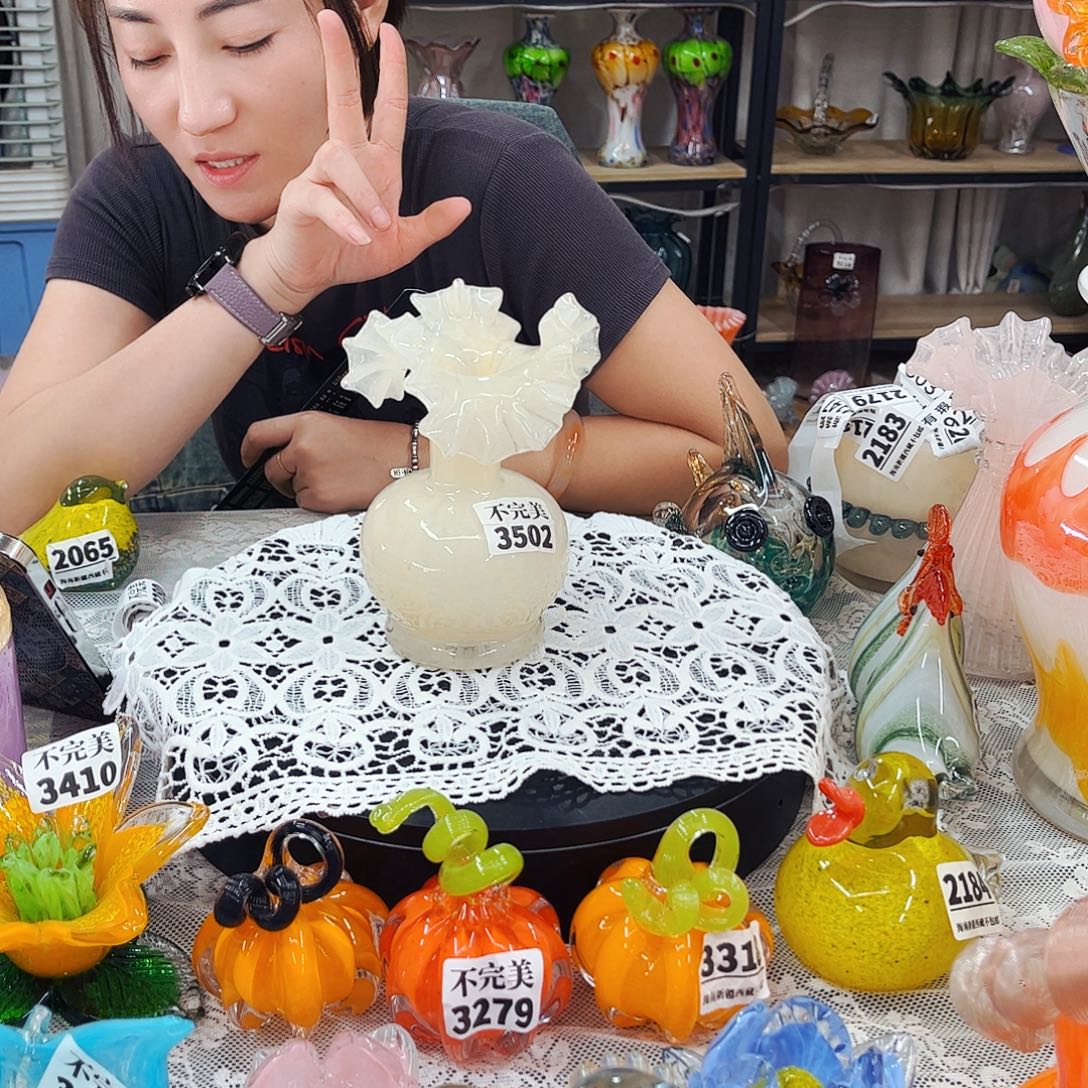 3502 家悦琉璃工艺品不完美