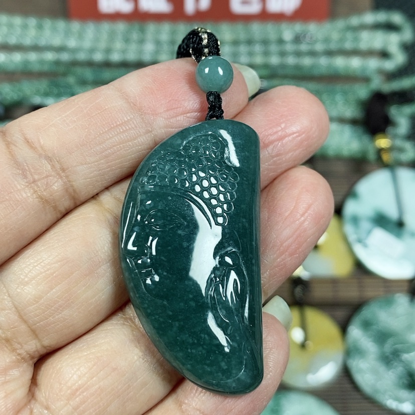 【闪购商品】翡翠颈饰未镶嵌玉吊坠翡翠玉佛头牌